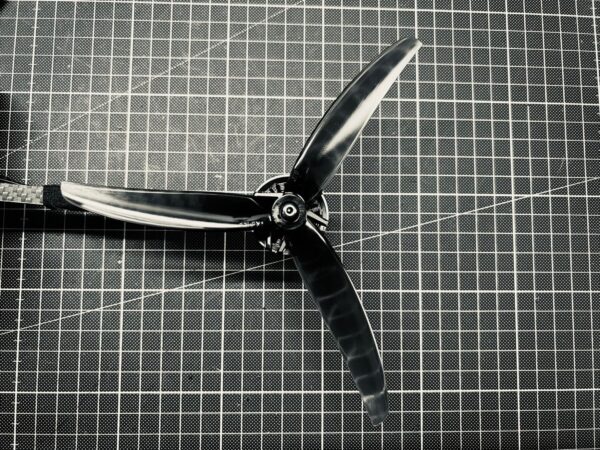 HQProp J75 7x5x3 Propellers (Set of 4 - Grey) - Image 2